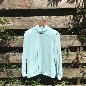Vintage light blue Blouse!